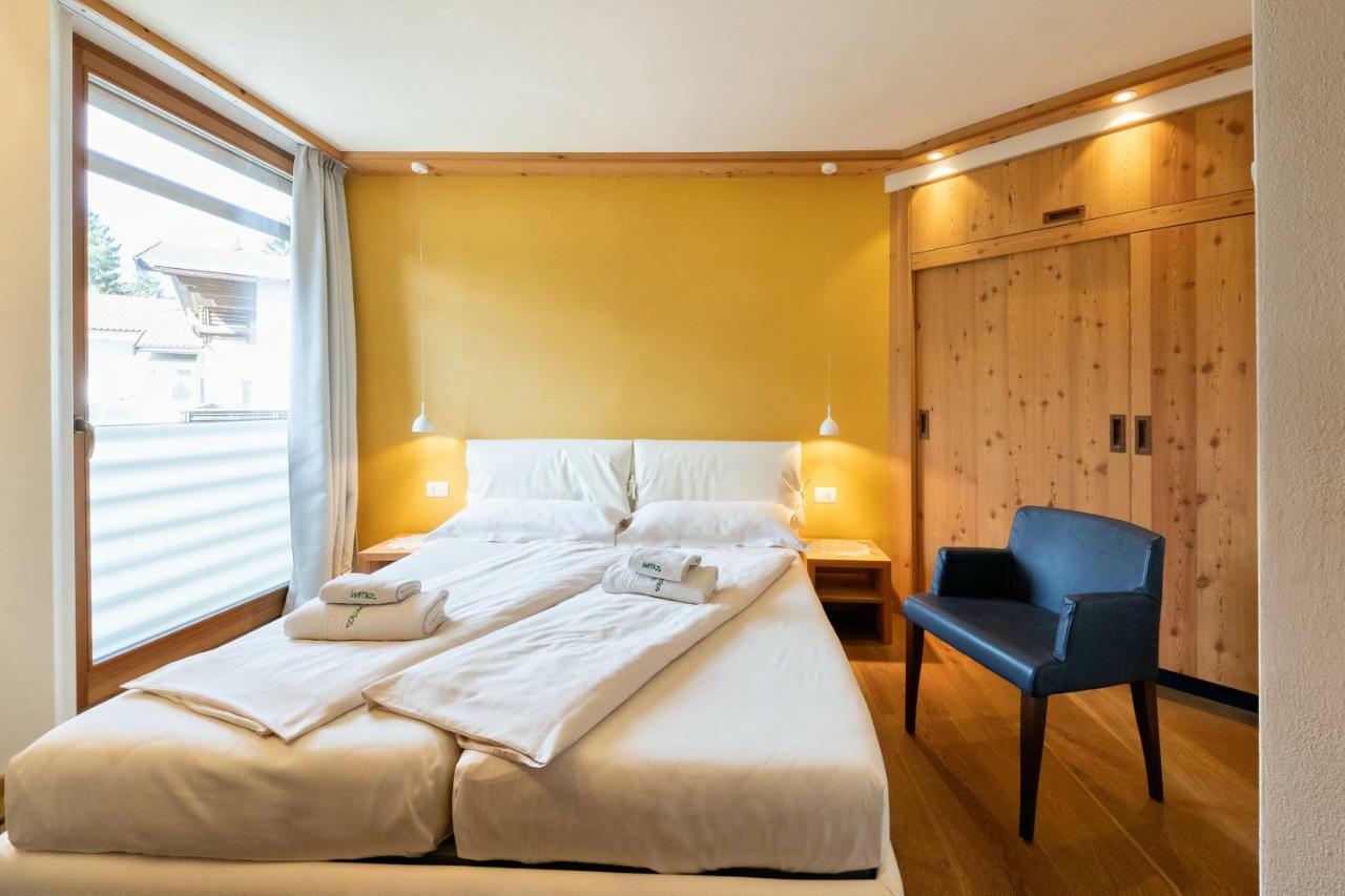 Aparthotel Intica
